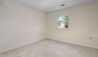 4300 ROBERTS Ave, Annandale, VA 22003