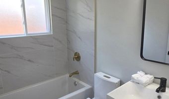 316 N Reuter Dr, Arlington Heights, IL 60005
