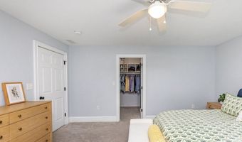 2 Amherst Rd, Andover, MA 01810