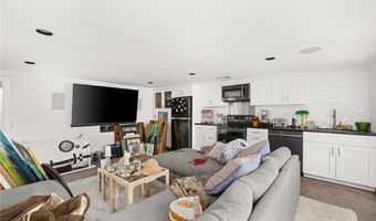 2775 Motor Ave, Los Angeles, CA 90064