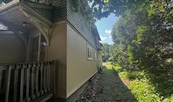 215 French St, Bangor, ME 04401