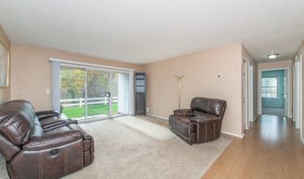 145 Robertson Way, Bayonne, NJ 07035