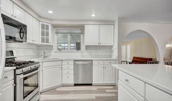 61 Caesar Blvd, Amherst, NY 14221
