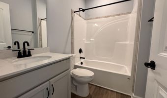 386 Glassmine Trl 35, Aberdeen, NC 28315