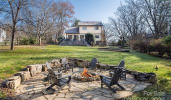 64 Cisco Rd, Asheville, NC 28805