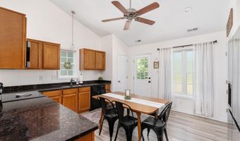 104 ST CHARLES Ct, Aylett, VA 23009