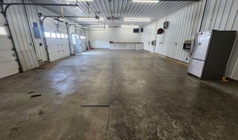 706 High St, Berne, IN 46711
