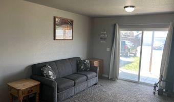 1227 Juneau Dr, Box Elder, SD 57719