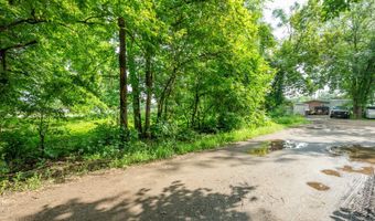 646 SE 26th Ct, Des Moines, IA 50317