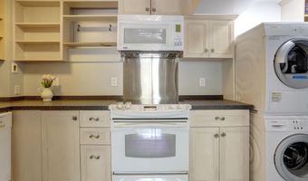 7413 REBECCA Dr, Alexandria, VA 22307