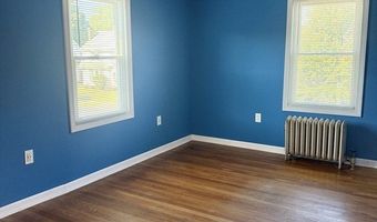 51 Reed St, Agawam, MA 01001