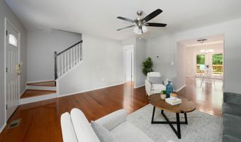 1025 COMMANDERS Way N, Annapolis, MD 21409