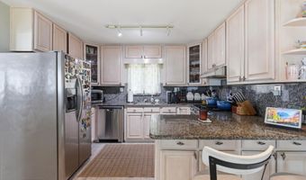 60 Fordham Dr, Aberdeen, NJ 07747