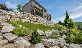 1596 E MILLBROOK Way S, Bountiful, UT 84010