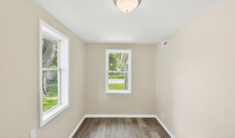 251 N Snowden St, Andrews, IN 46702
