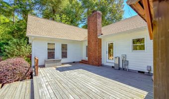 2113 Backlake Cir, Bainbridge, GA 39819