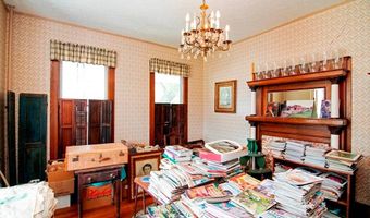 192 Clay St, Alderson, WV 24910