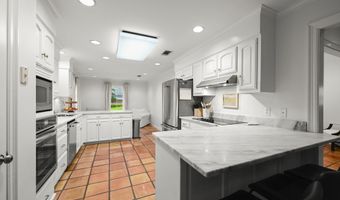 7510 Old Sturbridge Ln, Baton Rouge, LA 70806