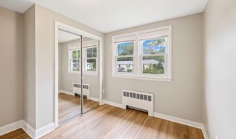 42 Neillian St 42, Bedford, MA 01730