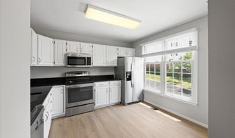 299 S PICKETT St, Alexandria, VA 22304