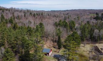 3 Cross Rd, Cabot, VT 05647