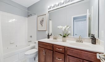 20404 TRAILS END Ter, Ashburn, VA 20147