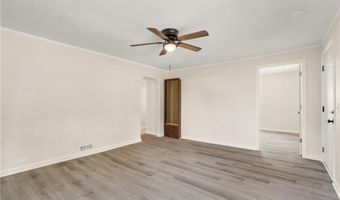 180 Broadway St, Austin, IN 47102