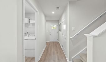 8011 Sterling Oaks Dr NW Plan: Fairview, Ash, NC 28420