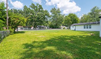 4690 N Sadlier Dr, Indianapolis, IN 46226