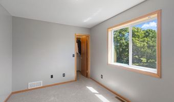 741 Morrison Ave S, Annandale, MN 55302