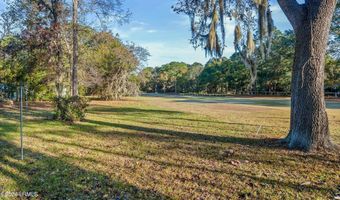 100 Thomas Sumter St, Beaufort, SC 29907