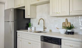 3866 Boren St, San Diego, CA 92115