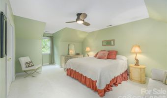 26 Moriah Ln, Asheville, NC 28803