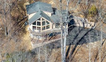 271 Dogwood Trl, Banner Elk, NC 28604