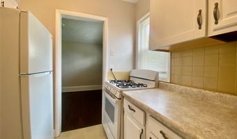 161 Walnut Ter 161, Akron, OH 44303