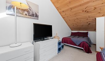 182 Pinnacle Rd 6, Campton, NH 03285