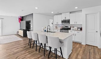 1242 Kilead Ct, Boiling Springs, SC 29316