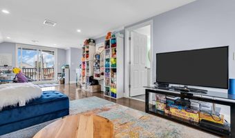 213 12th Ave, Belmar, NJ 07719
