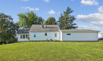 28481 Grand Ave, Aplington, IA 50604