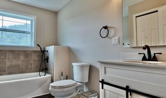 360 Rainbow Ln, Asbury, WV 24916