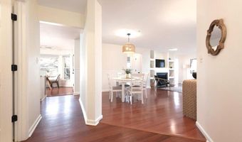 2008 PEGGY STEWART Way #202, Annapolis, MD 21401