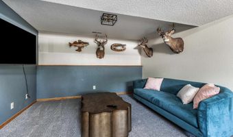 2665 Sun Rdg, Asbury, IA 52002