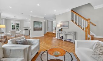5907 CONWAY Rd, Bethesda, MD 20817