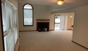 2445 Mulberry Ct, Ann Arbor, MI 48104