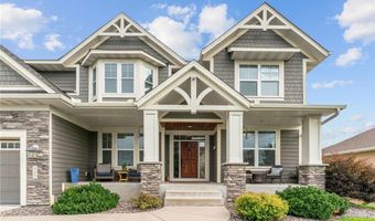 405 Riverside Cir, Anoka, MN 55303