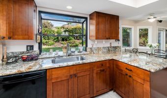 3552 Donna Dr, Carlsbad, CA 92008