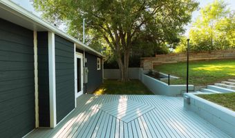 1106 Omaha St, Belle Fourche, SD 57717