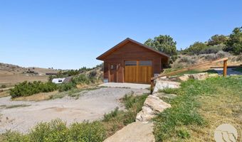 618 Grove Creek Rd, Absarokee, MT 59001