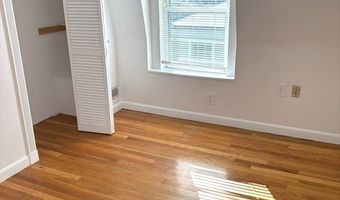 663 E 5th St B, Boston, MA 02127