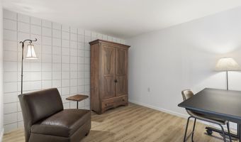 400 N RICHMOND St 431, Appleton, WI 54914